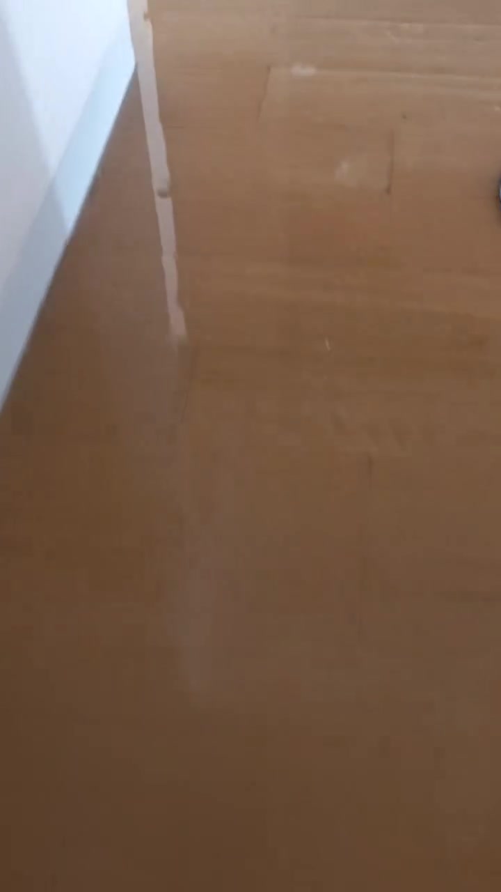 الصديق الجلي الكاشي وتنظيف البورسلين والكرانيت مع شربيت الكاشي القديم ***********
***********
