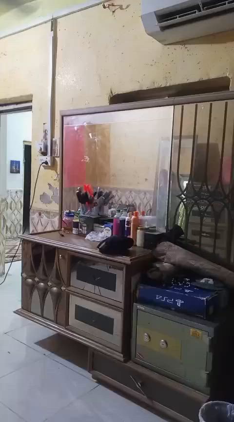 غرفه تركيه للبيع نضيفه كلش تجي وشوفه سعره500 وبيه مجال ناصريه مركز متوازي ع بعيته


**إذا كنت صاحب هذا الإعلان وتريد حذفه لأي سبب، رجاءا أرسل رسالة إلى الدعم الفني**