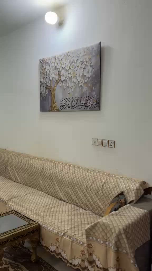 شقة مؤثثة بالكامل سبلت وغسالة حديثه اوتماتيك في كربلاء قريبه عن الامامين خمس دقايق عن الامامين 
للإيجار فترة محرم فقط مليون أما إذا محرم وصفر ٣ مليون
رقم للاستفسار 

***********
***********
