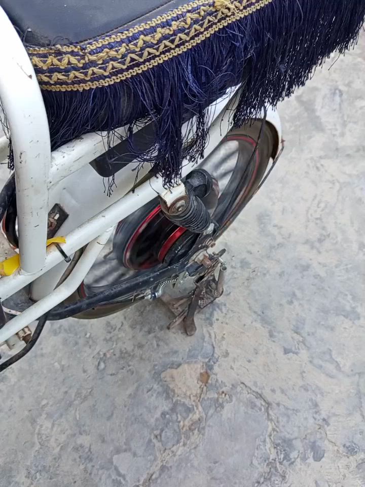 السلام عليكم دراجة لبيع


**إذا كنت صاحب هذا الإعلان وتريد حذفه لأي سبب، رجاءا أرسل رسالة إلى الدعم الفني**