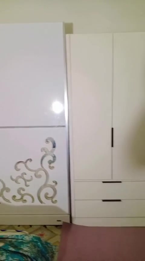 غرفه نوم للبيع تركي السعر ٥٢٥
مكان كربلاؤ
***********
