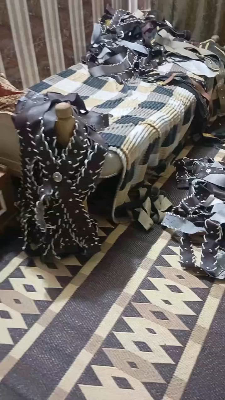 سلام عليكم خدام الإمام الحسين عليه السّلام مشالح للبيع سعر مناسب الي يحب يشتريهن يتفضل خاص ***********واتساب ولكم الاجر والثواب
