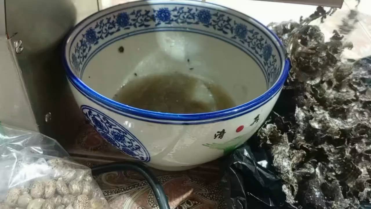 اللهم صل وسلم على سيدنا محمد وعلى اله وصحبه اجمعين لكثرة الطلبات على زيت الخروع  شغل جديد  عصر زيت الخروع الطبيعي بدون اي اضافات فؤائدة للشعر وللرموش والحواجب مكثف ممتاز


**إذا كنت صاحب هذا الإعلان وتريد حذفه لأي سبب، رجاءا أرسل رسالة إلى الدعم الفني**