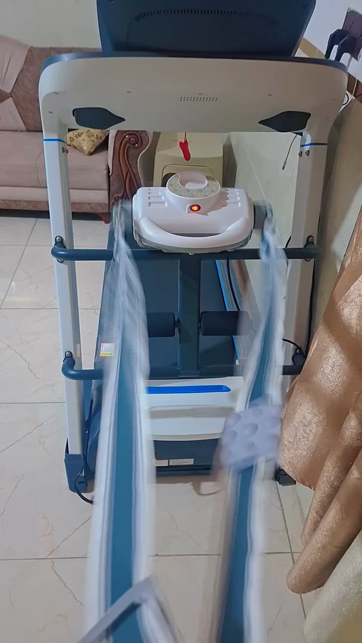 جهاز جري رياضي جبلي للبيع نضيف جدا مصار 4 اشهر من اخذته بيه قياس نبض القلب ونبض الدم والمسافة المقطوعه وشاشه كبيره وتوصيلة هتفون ورام وحزام رجاج للتخلص من دهون منطقة البطن استفسار على سعر 850 وبي مجال
رقم الهاتف ***********
مكاني بعقوبه 7نيسان
