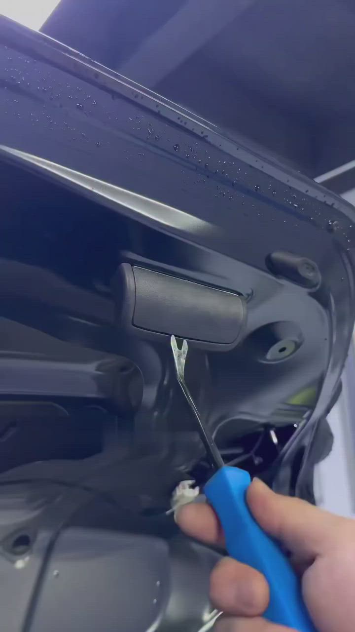 لمسة ذكية لسيارتك ✅


**إذا كنت صاحب هذا الإعلان وتريد حذفه لأي سبب، رجاءا أرسل رسالة إلى الدعم الفني**