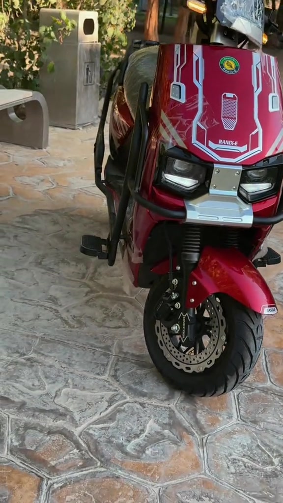 زبائن معرض ابويوسف للدراجات الكهربائيه ✅#رجعت توفرت دراجه الرينكس من جديد بقوة رب العالمين السعر مالته حيكون صدمه للاستفسار *********** # الاعظميه شارع عشرين قرب جامع نشميه وحياكم الله بكل وقت 🚀❤️💪
