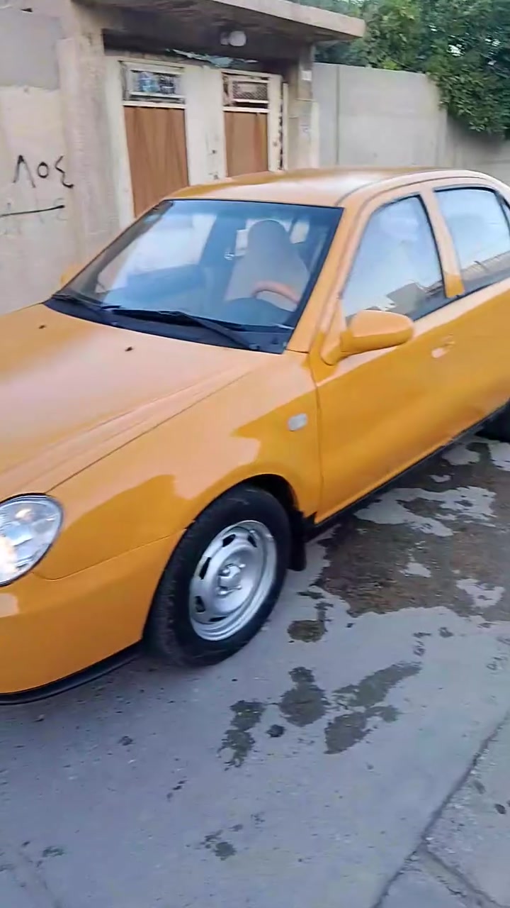 سيكي رقم بغداد دولي انكليزي شرط التحويل شرط المحرك وكير وكهربائيات وتبريد كلها شغاله بدون ضرر صبغ داير واحد فقط والباقي صبغ شركة موديل 2012 سنويه جديدة هزة جديدة مصفرة الهيئه والغرامات سيارة جاهزة مال رزق السعر 43 وبيها مجال للاستفسار *********** أو ***********
