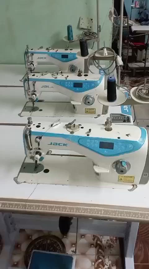 صلي على الحبيب المصطفى للبيع 3مكانت سنجر كمبيوتر كامل جاك محلي
ربنا يبارك لي صاحب النصيب رقم التواصل 01003994003

01119319577

العنوان شارع مواسسة الذكاه امام شارع الجمعيه يوجد شحن محافظات 🛻🛻


**إذا كنت صاحب هذا الإعلان وتريد حذفه لأي سبب، رجاءا أرسل رسالة إلى الدعم الفني**