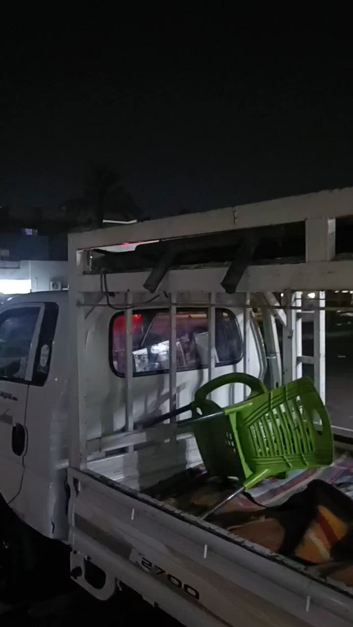 سلام عليكم محجر كيا نثية العنوان البغداد السعر ب300وبي مجال الرقم التواصل ***********
