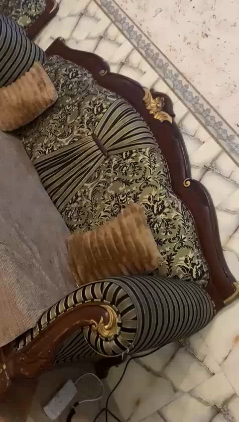 السلام عليكم متوفر طخم للبيع مستعمل نضيف وبسعر مناسب للاستفسار الاتصال على الرقم
***********     او مراسلة الصفحه
