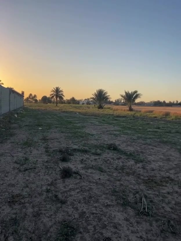 دونم طابو زراعي سند ٢٥ ضلع مسيج بلوك
ابي غريب منطقة ال ١٠ مناصير مجمع المزارع والشاليهات

كامل خدمات ماء كهرباء 

للاستفسار :-*********** وتساب فقط
