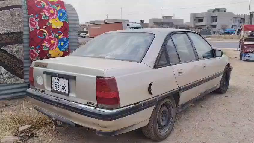 عندي هاي الوميكه  موديل 91  رقم دولي وبسمي كبل تحويل سنويه عضم لل30 كوبون الكتروني شاشه سستم سماعات صدره كلو شرط 
بس الكير طاكه الجبنه وبي خلل كهربايي السعر 20وبيه مجال خابر وتدلل ***********
