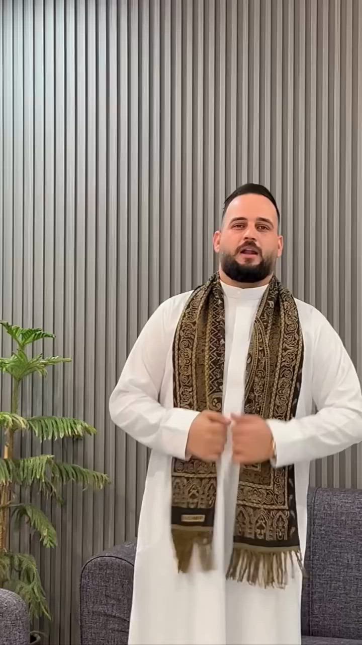 سارعو بتسليم الجوازات 
بـــدايـــة مــوســـم العمرة 1448هـ تبدأ من هنا...

رحلة إيمانية مباركة برفقة مرشد ديني متخصص، وبإشراف ومتابعة الأستاذ منتظر إحسان – أبو الأكبر.

بعد أن وفقنا الله لخدمة زوار بيته الحرام في الموسم الماضي، نفتح اليوم باب التسجيل لأولى رحلات *عمرة شهر محرم* ، في رحلة إيمانية مميزة تجمع بين الراحة وحسن التنظيم.

📅 موعد الرحلة: 2026/07/01

برنامج متكامل يشمل:
▪️ السكن في مكة المكرمة حصراً في شارع إبراهيم الخليل – فندق برج الضيافة
▪️ السكن في المدينة المنورة ضمن المنطقة المركزية
▪️ 3 أيام المدينة + 7 أيام مكة
▪️ ثلاث وجبات يومياً (أوبن بوفيه)
▪️ مرشد ديني ومتعهد يرافق الحملة طوال الرحلة
▪️ إمكانية الدفع نقداً أو بالتقسيط
▪️ النقل من وإلى باب الشركة

*🎁 هــدايا مــجانيــة للحجاج والمعتمرين*
حقيبة سفر كبيرة – إحرام – حقيبة سفر كتف – باج تعريفي – سجادة – مسبحة – تربة ...

💰 البري: 750,000 دينار عراقي
✈️ الطيران: 1,000,000 دينار عراقي

📞 للحجز والاستفسار:
***********
***********

شركة ريحانة كربلاء للسفر والسياحة والحج والعمرة

الأماكن محدودة... بادروا بحجز مقاعدكم من الآن.
#ريحانة_كربلاء #عمرة_محرم #عمرة_1448 #مكة_المكرمة #المدينة_المنورة
