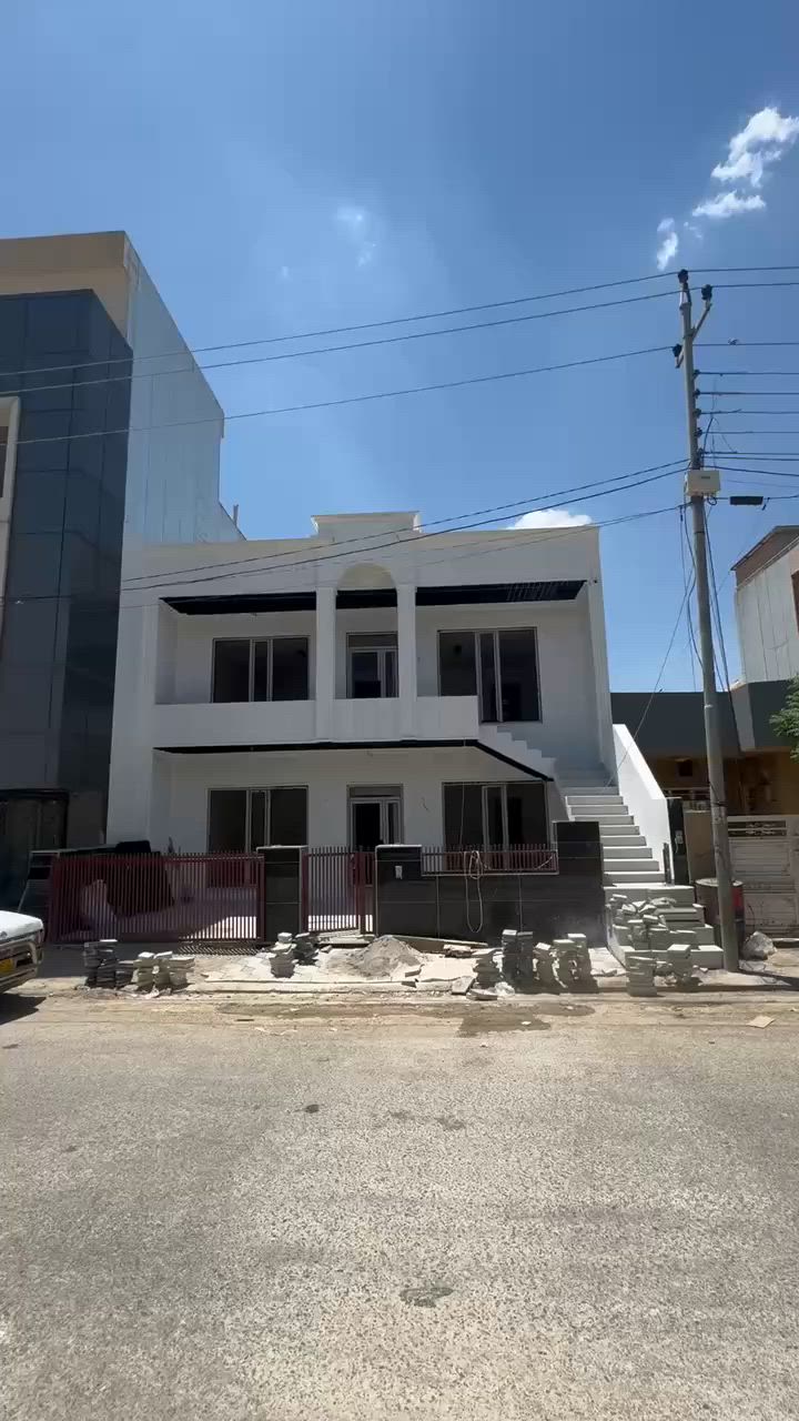 خانولە گەڕەکی ابراهیم احمد بۆفرۆشتن بەنرخی گونجاو
∎ڕووبەر200م
∎دوو نهۆم
∎  پێکهاتوەلە :-میوانی هۆڵی چێشخانەی کراوە 3نوستن،مشتەمەلات 
∎نەخشەی هەر دوو نهۆمەکە وەک یەکن

∎بۆ زانیاری زیاتر لایکی پەیجەکە بکەو زکری (الحمداالە) لە کۆمێنت دابگرە.

***********∎
***********∎
***********∎
_________________________________________
♦ : ئێوەی بەڕێزیش گەر موڵکتان هەیە دەتانەوێ بیفرۆشن 
ئەوا دەتوانن تەواوی زانیاریەکان بنێرن بۆمان
بێ بەرامبەر ڕیکلامیان بۆ دەکەین .

💯لەگەڵ ئێمە دڵنیابە لە کڕین و فرۆشتنی دروست

▪️: ناونیشانی تەواوی موڵکەکەت
▪️:چەن وێنەیەکی موڵکەکەت ئەگەرهەبوو
▪️:نرخی موڵکەکەت 

📩بە نامە بینێرن بە تلیگرام  یان واتسپ
***********
