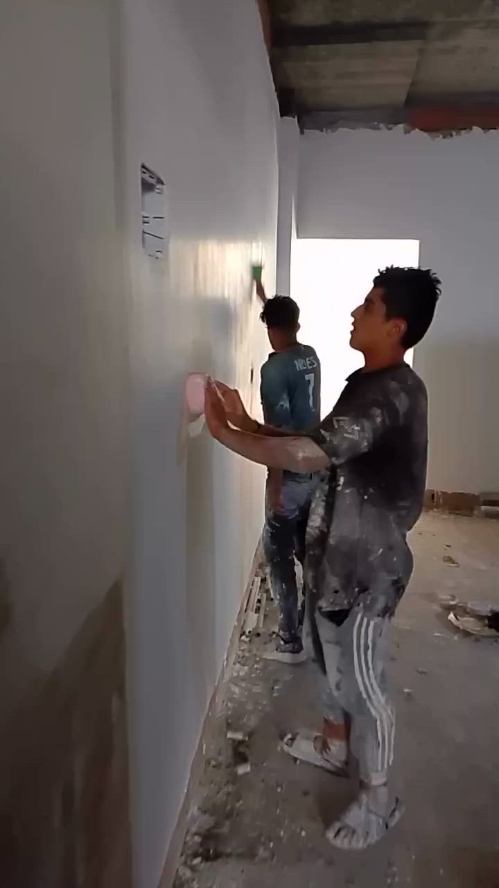 بسم الله رحمن رحيم
سلام عليكم كادر كامل ملتزم بل مواعيد وبكل امانه 
عملنا لبخ بياض نثر شغل درجئ اولئ استلام  مهندس مصاطر تكنيد دقه بل عمل شغلي متر /قطعي  
‪***********
***********
جص +بورك 6 
سمنت +جص +بورك 7 
لبخ نثر 
لبخ تصفير مصاطر 
عمل واجهات 
@إشارة
