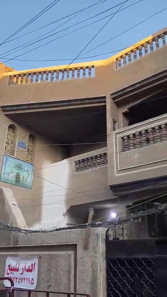 بيت للبيع في الشعله قطاع 12 شارع مدرسه النزاهة
2 فرع مقابيل مدرسه النزاهة... بيع مستعجل.......

160 متر مسلح اعلى من الشارع بايتين

الطابق الاول 2 غرف وستقبال وخدماته

الطابق الثاني 3 غرف وخدماته

الطابق الثالث 2 غرف

السعر 225 
***********
