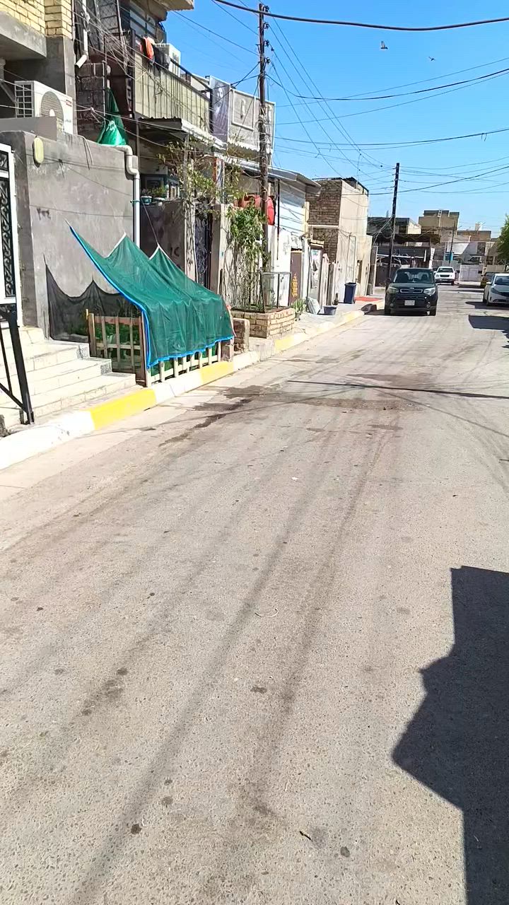السلام عليكم الى اهالي الحسينية بيت 100متر الجريغي شارع 30 للاستفسار *********** ***********
