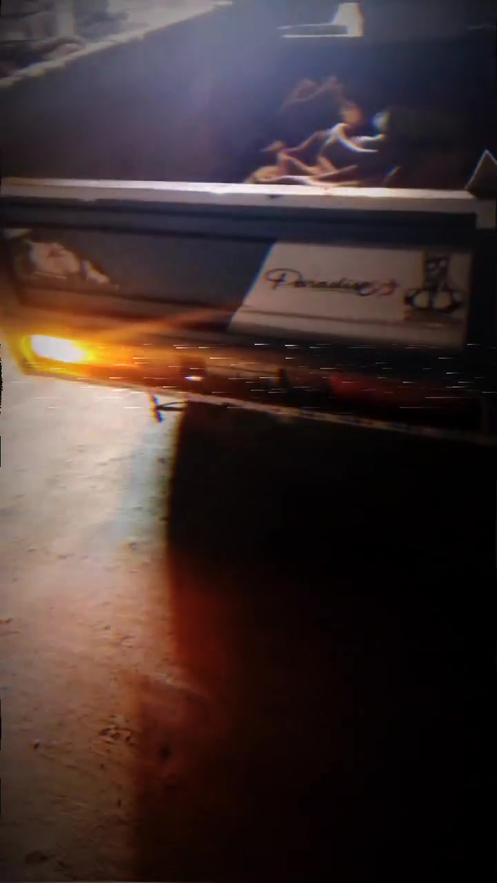 السلام عليكم ستوته للبيع موديل 2020 طالعه بل 2021 رقم ابيض وسنويه الستوته حلوه شاصي مكفول  كدام عينك  الاستفسار واتساب او انتصال ***********
