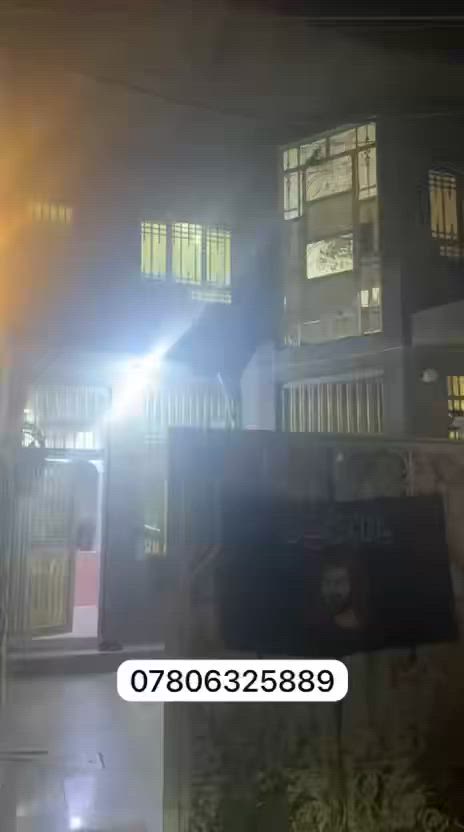 دار للبيع حي متنزه مساحة 150مً طابقين بناء حديث ومكانه تحفه قرب  بيت علي عصمي بيت على شكل حرف T مكانه مميز 💯

باقي تفاصيل بل فيدو 

يرهم مراوس بقطعه خلف معارض شرط مساحة 250مً وكون شارع 15 او 20 

السعر 500 وبيه مجال شراي 

مكتب 💥التميز 💥للعقار 
الشموخ قرب جسر مشات 

ستفسار ☎️***********
