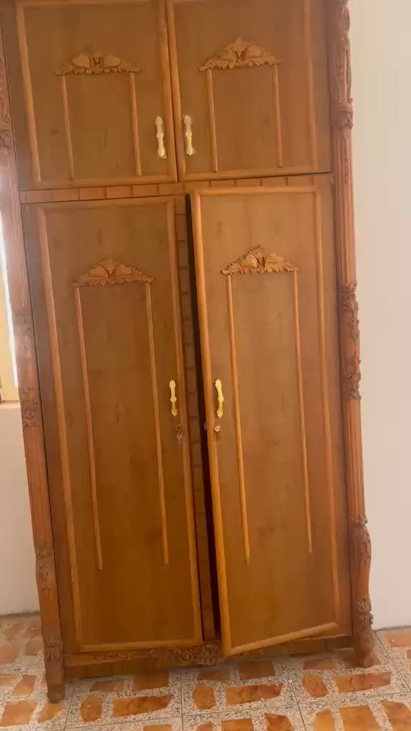 كنتور صاج نظيف جدا اخو الجديد
وتساب 
***********
