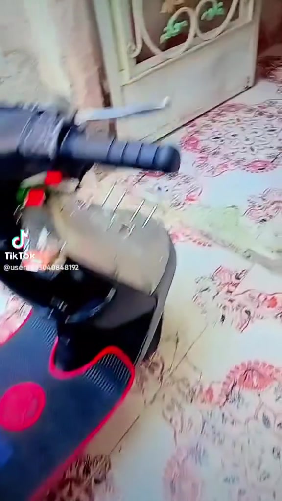 دراجه بترا فحل قفل اكسن وقفل استيرن مفتوحه مره وحده دراجه نضيفه كفرات اصلي الشراي يتصل‏‪***********‬‏

