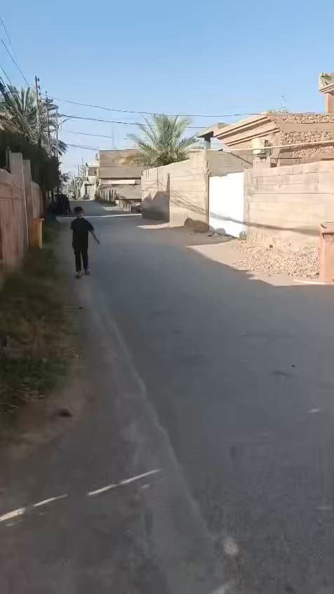 1500 متر حي امينه يحتوى على 
دار 2 غرفه نوم 5*4 
ديوانيه 8*4 
هول 5*4 كلدور 2*3 
مطبخ 3.5*5 
سعر 90 مليون
مراجعة مكتب ابو مسلم حي العمال امام سنتر دلاليه او الاتصال على الأرقام 
***********
0790623455
