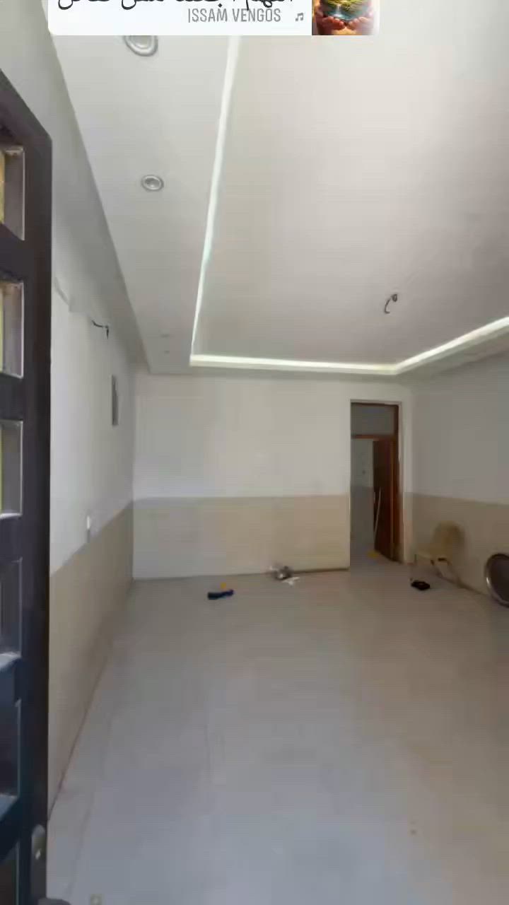 مساحه 100 بناء حديث زراعي ابو ريسان سعيده طابق ثاني
تانگي ماء
ماطور ماء
گيزر 
صحن ستلايت
انترنيت.  سحب
موجودات في المنزل
***********
300الف ايجاره
