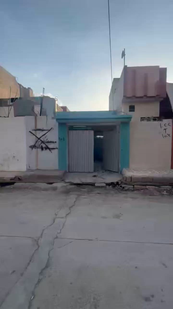 دار للبيع موصل حي الانتصار شارع 60 خلف مول تبارك مساحه 100متر ✅ غرفه نوم وهول وستقبال ومطبخ وصحيات ومشتملات ✅ سند طابو الزهور شرط التحويل ملك صرف ✅ السعر 55 وبي مجال للاستفسار الاتصال  على الارقام التاليه ✅  ✅ *********** ✅✅  *********** واتساب ✅✅✅
