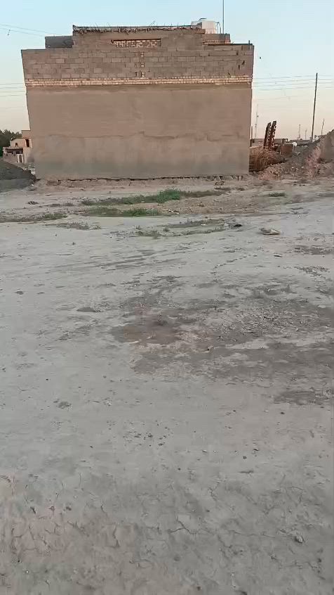 سلام عليكم راض طابو صرف بل ولدايه الثانيه رقم ٩٣٣
البيع بسمي فتح بيان ثاني يوم 
كهربا ومي كما موضح بل فديو بسعر 29
وبيها مجال الشراي ***********

