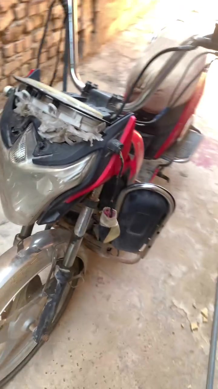 للبيع بدون بطاريات كهربائيات شغاله مكاني فلوجه سعر 100
‭***********‬
