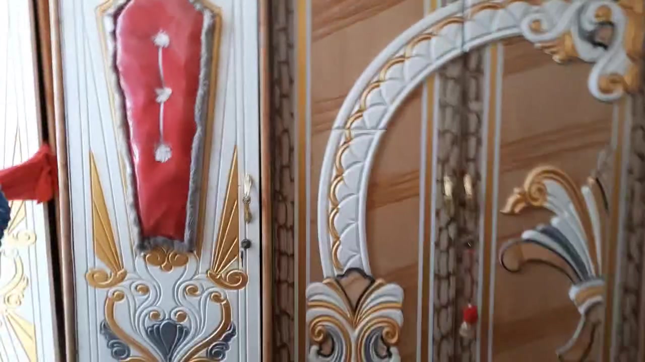 غرفت نوم كامله عراقي جديد
السعر 650الف معا المجال المكان حي النداء ***********
