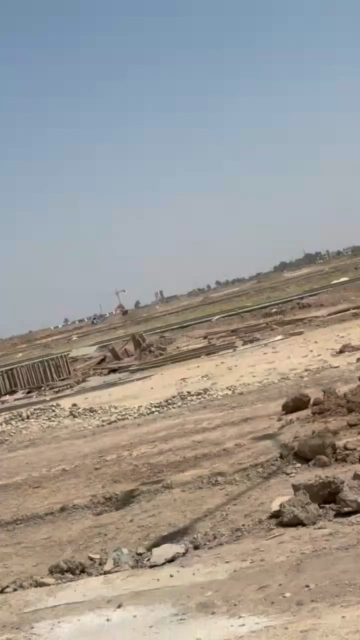***********المباشرة بعمل السياج لأراضي مجلس القضاء بالتوفيق لكل من استلم
واستثمر واستلم بيها متوفر ٣٠٠ استلام جديد سعر ١٠٥ قفل🔐 للتواصل واتس
