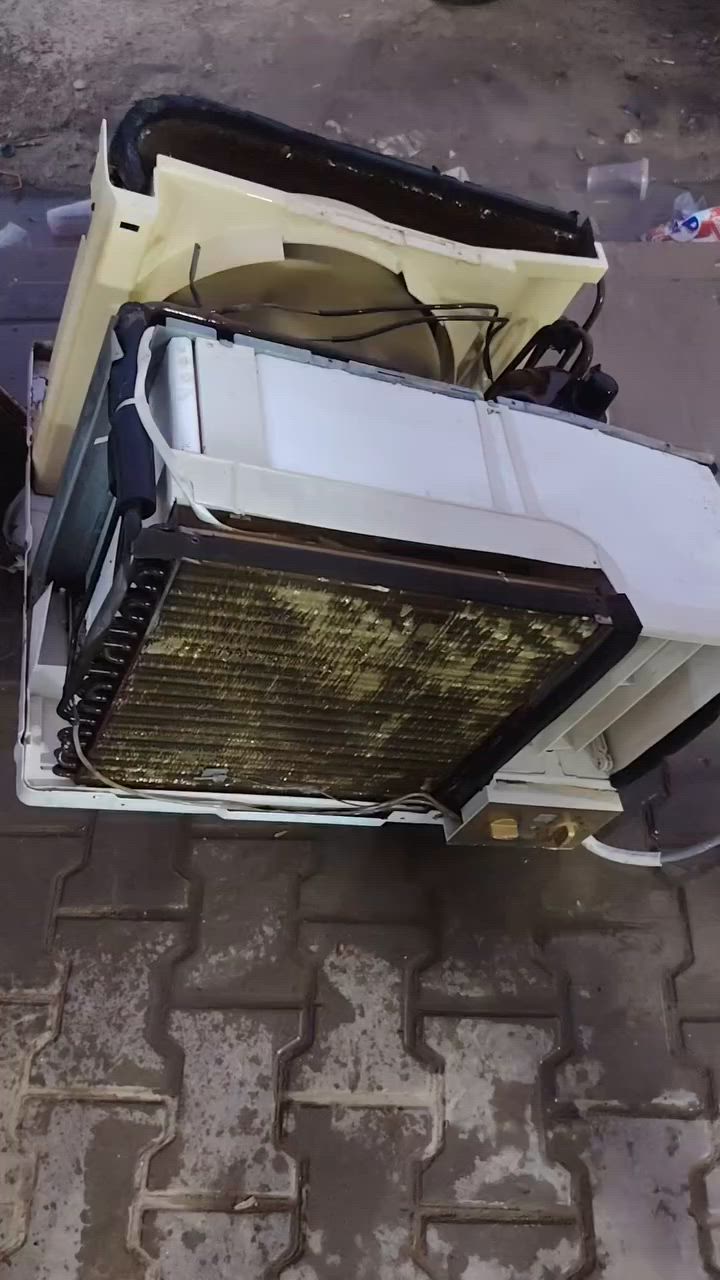 سلام عليكم غسل سبالت مكيفات العنوان الرميثه الملعب القديم *********** أسعار مناسبة
