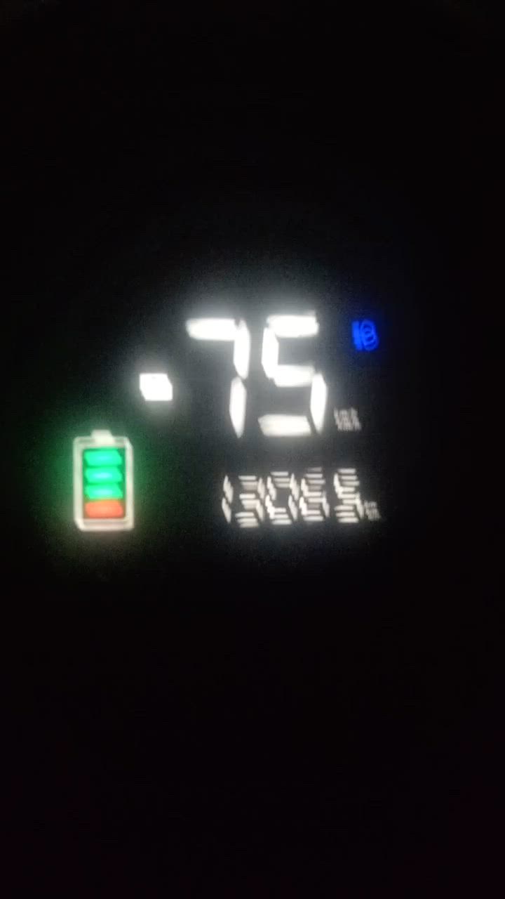 سلام عليكم عندي درجه شحن وكف بيها 3بطريات اخذتها مليون و100 عل وضعها اب 400


**إذا كنت صاحب هذا الإعلان وتريد حذفه لأي سبب، رجاءا أرسل رسالة إلى الدعم الفني**