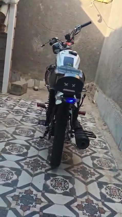 مكلف بلنشر للبيع هاذه رقم 
*********** واسط
