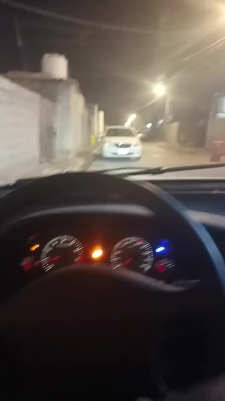 بيجو بارص موديل 2015 سنويه لل 27 مكينه وكير وتبريد
تلج شرط تحويل سنويه ام شعار سعرها20 وبيها مجال عنواني البصره قبله حي الشهداد رقم ***********
