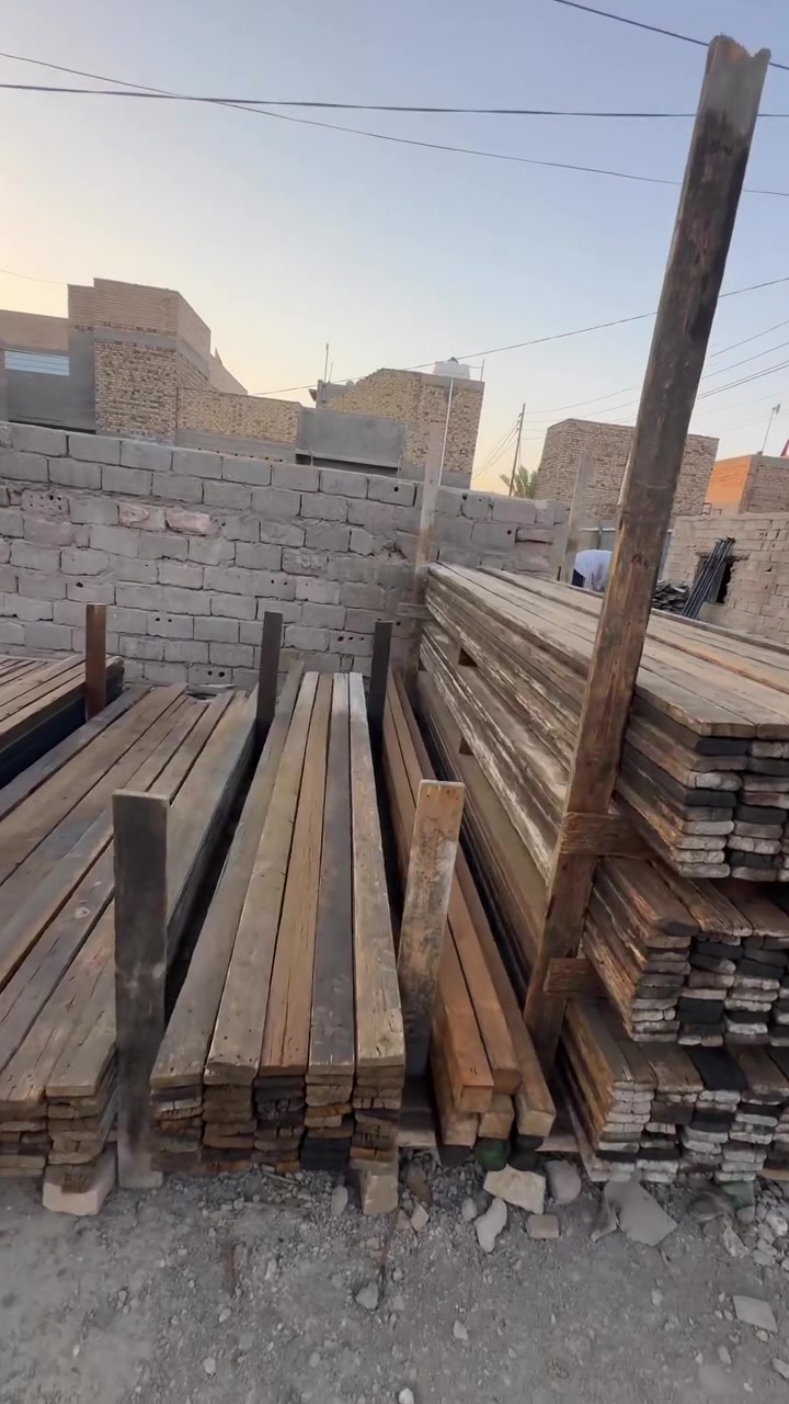 قالب خشب للبيع انج تارس روسي مال بيت 200 متر الهاتف _ ***********
