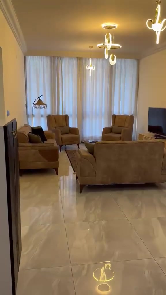 شقه مؤثثه للايجار ١٧٠ م 
جاهزه 
***********
