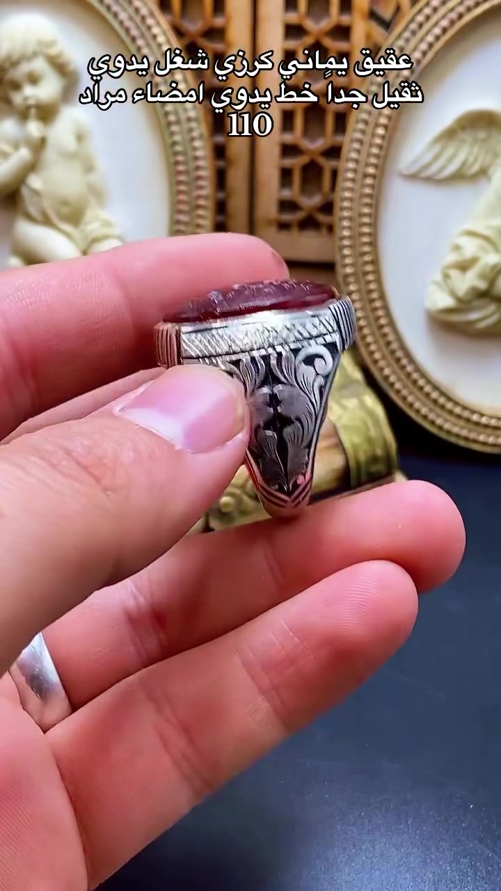 السعر:-مع التوصيل (350الف)
العنوان: النجف الاشرف سوق الكبير قيصرية احمد الشمرتي الشمرتي محل بهاء الموسوي مجاور شركة الغري للصيرفة ((رقم الحجز *********** ))#fypシ #fyp #بغداد #النجف #البصرة العراق
