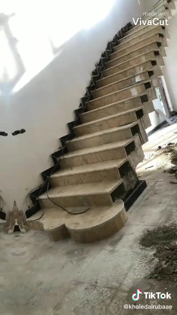 السلام عليكم  كادر الربيعي.   لتطبيك البورسلين والمرمر والكاشي    مكان العمل بغداد.   للاستفسار الاتصال ***********
