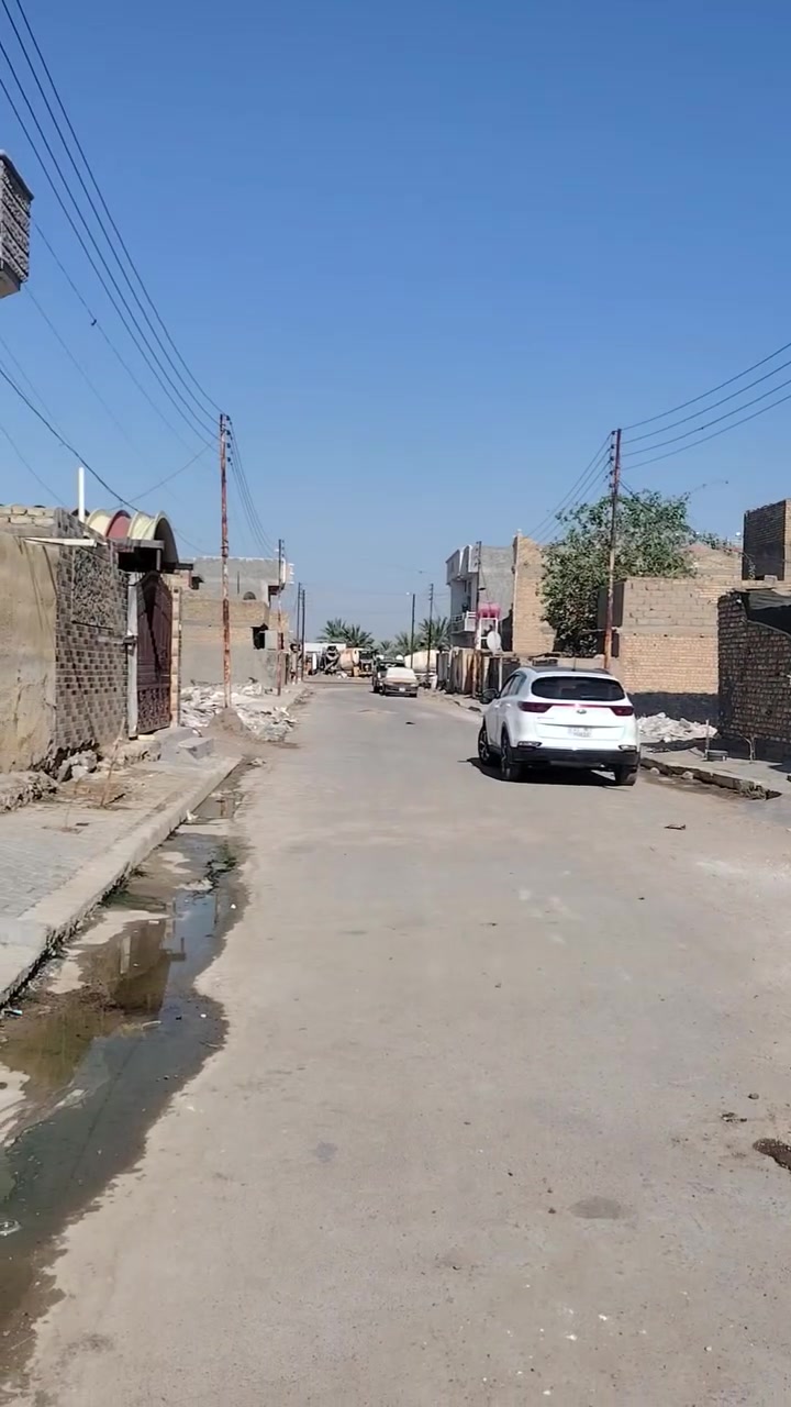 🏠 الدار للبيع حي الفارس قرب معمل صب 🚗

🏠 الدار يحتوي على غرف نوم عدد 3  صالة مطبخ حولي صحيات كراج حديقة  

🪴 لبيت جديد تسليم مفتاح بناء 2026  مساحة 150 متر 

☎️ ***********///*********** صدام الحجي 

       سعر لبيت (135 مليون)  قابل لتفاوض

