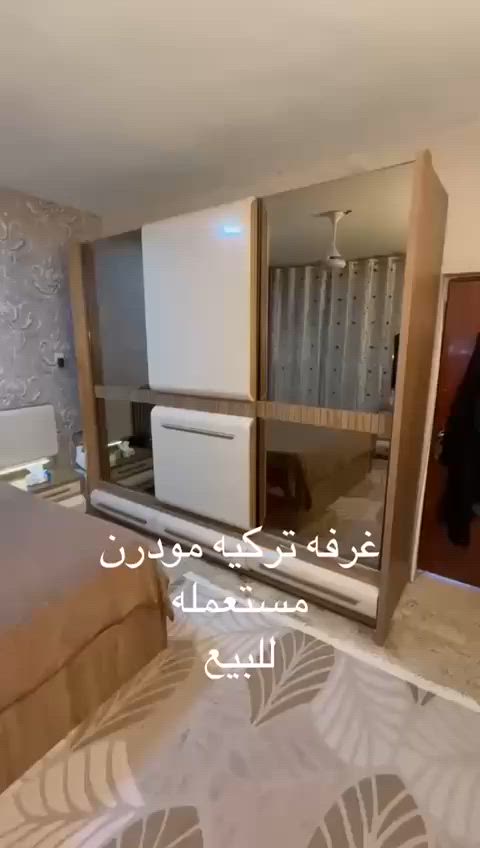 غرفة تركية باب اول ثقيل وياها ميز بلازما من ضمن الغرفه 
سعرها ب 500


**إذا كنت صاحب هذا الإعلان وتريد حذفه لأي سبب، رجاءا أرسل رسالة إلى الدعم الفني**