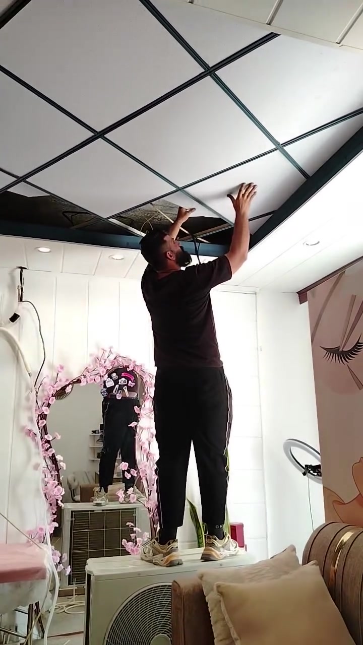 جميع مناطق النجف 
***********
صيانة موقعيه 
غسل تنصيب  
أسعار تنافسية
