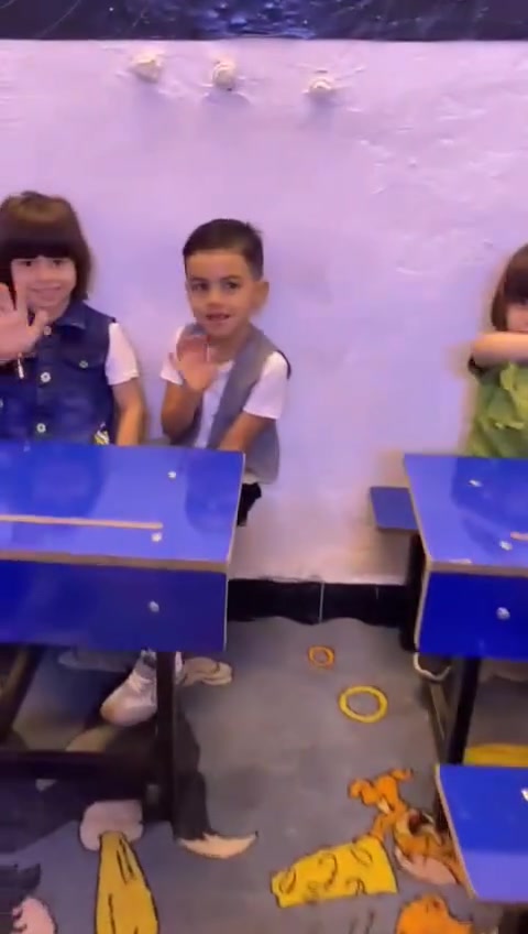 🌸 بدأ التسجيل في روضة براعم القمر الأهلية الإنكليزية 🌸
نسعد باستقبال أطفالكم في بيئة تعليمية آمنة ومليئة بالحب والرعاية، حيث يجتمع التعليم والمرح لبناء بداية مميزة لطفلكم.
✨ مميزات الروضة: • استقبال الأطفال من عمر سنة إلى 6 سنوات. • 🕢 الدوام من 7:30 صباحاً ولغاية 2:30 ظهراً. • 📹 كاميرات أون لاين لمتابعة الطفل مباشرةً بكل اطمئنان. • 🎨 نشاطات تعليمية وترفيهية متنوعة. • 🛡️ بيئة آمنة، وثقة، ورعاية متميزة.
📅 أيام التسجيل: كل أحد وثلاثاء. 🕘 وقت التسجيل: الساعة 9:00 صباحاً.
📞 للاستفسار والتسجيل: ***********
🌷 روضة براعم القمر الأهلية الإنكليزية... بداية جميلة لمستقبل طفلكم.
أتمنى لكم موسماً دراسياً ناجحاً ومليئاً بالإنجازات.
