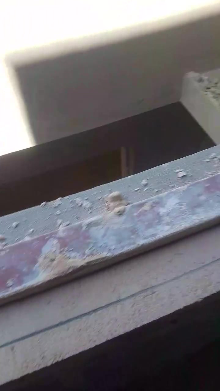 لبخ سمنت او جص او بورق خلف متفرخ واجهيات طلس ***********
