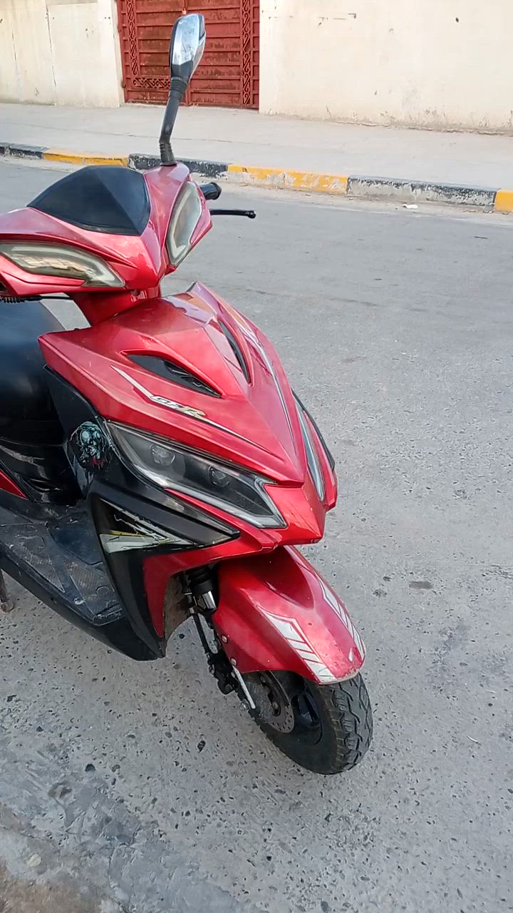 ماطور للبيع بسعر 350 الف بيها مجال حيل نظيف 

رقم الهاتف ***********
