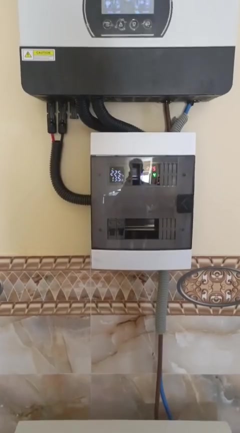 بسم الله تم التركيب اليوم منظومة شمسية 15 امبير نهاري و15أمبير ليلي يعني تنسى الوطنية تفاصيل المنظومة :
١. أنفيرتر ttnergy 6200 kw ظمان سنتان.
٢. بطارية ليثيوم 15kw ظمان خمس سنوات.
٣.ألواح شمسية 610w عدد 6 ظمان 12 سنة.
٤. قواعد حديد مغلون للألواح مع ملحقاتها.
٥. بورد تجميع مع أجهزة حماية.
٦. أسلاك dc.
٧. التركيب والبرمجة مع وصل ظمان حقيقي.
السعر :4,600,000
ملاحظة : حجم المنظومة حسب طلبك وإمكانيتك للطلب والاستفسار التواصل على الرقم *********** يوجد واتس.
