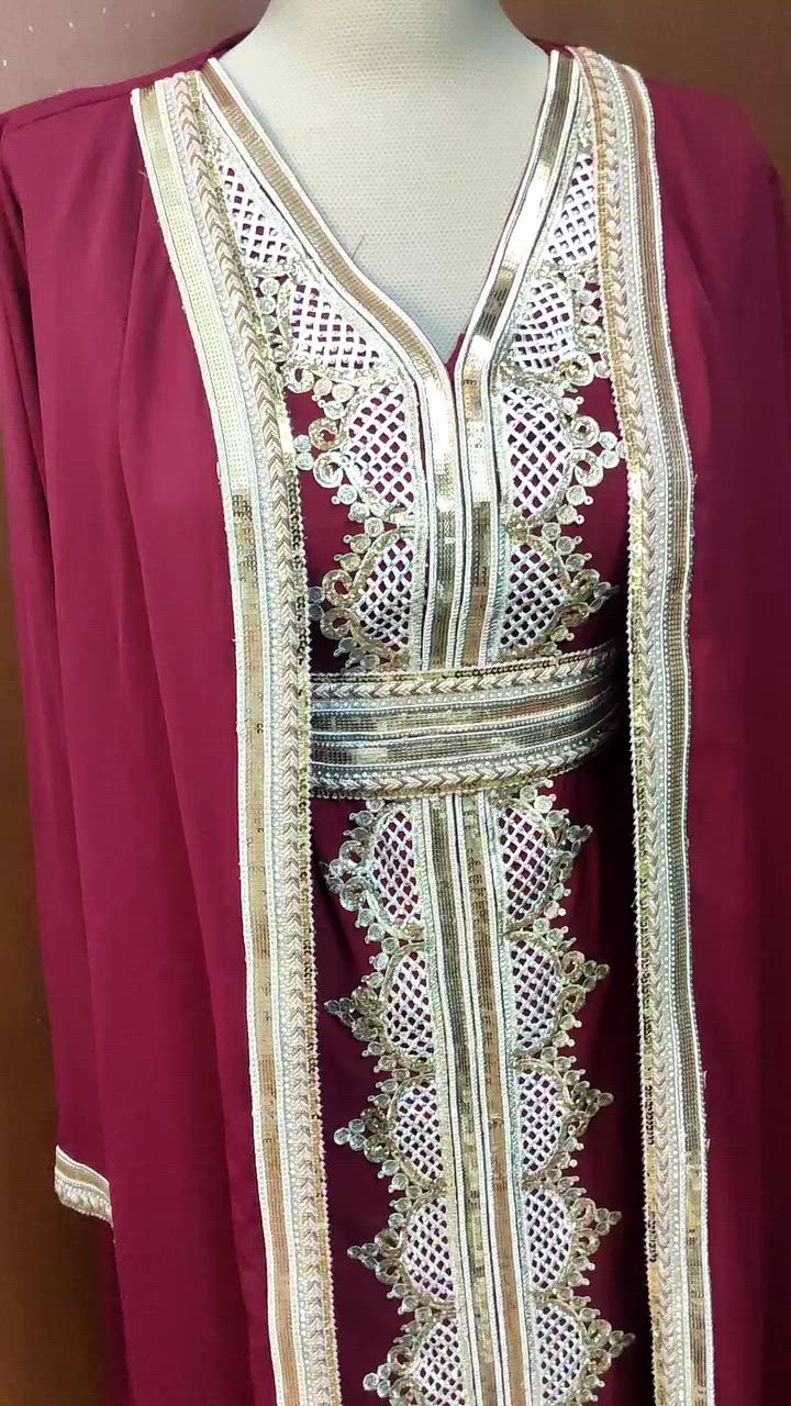 قفطان مغربي للبيع قياس xL


**إذا كنت صاحب هذا الإعلان وتريد حذفه لأي سبب، رجاءا أرسل رسالة إلى الدعم الفني**