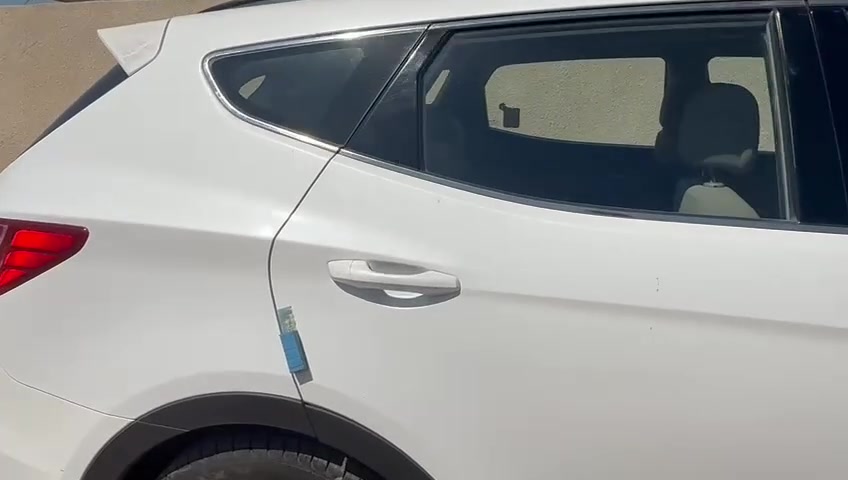 بسم الله الرحمن الرحيم
تحية طيبة :

هونداي سنتافي2015 كوري  رقم بغداد 
محرك 4 سلندر 
مواصفات حساسات وكاميره ووضعيات قيادة  تبريد مركزي  تحكمات استيرن .

السعر:138$ وبيها مجال قليل.

مكان السيارة / صلاح الدين -بلد

للتواصل /  ***********
