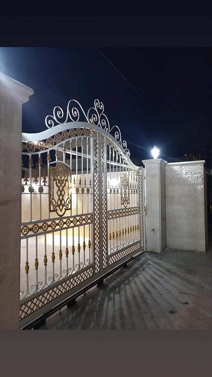 صبغ جميع انواع البواب لحديد رقم ***********
